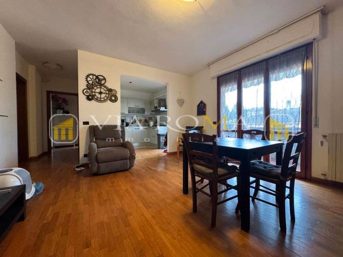 Appartamento con 5 locali in vendita in San Concordio, Lucca