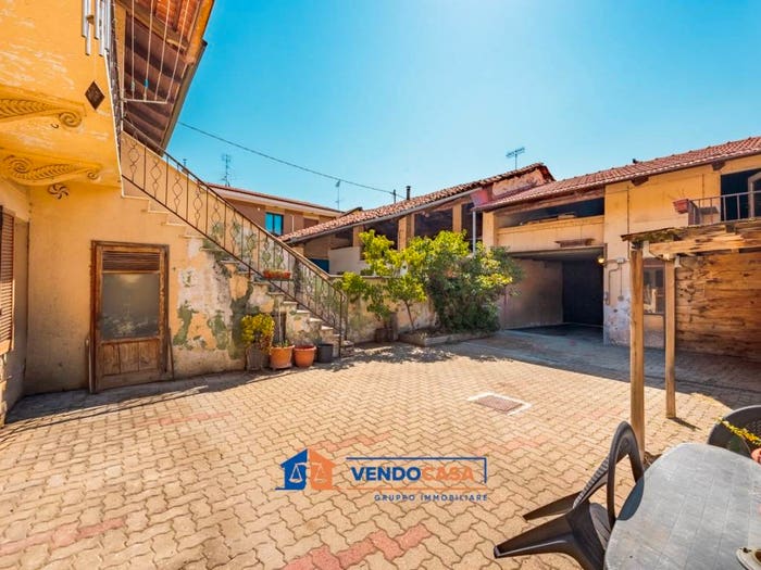 Casa quadrilocale in vendita in Via Marino Sella, Rondissone