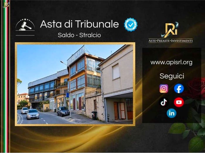 Appartamento con 5 locali in vendita in Via IV Novembre, Appignano