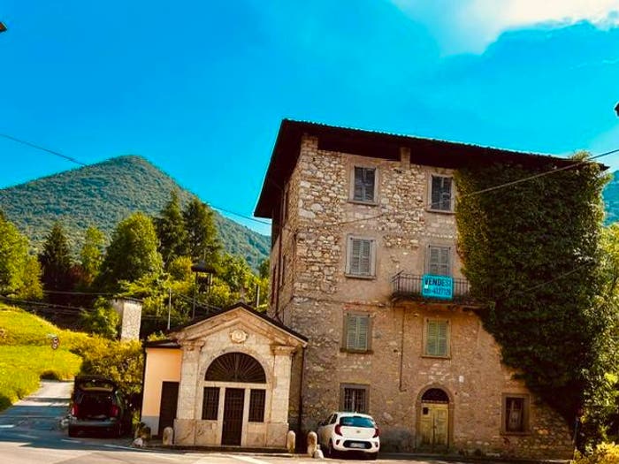Casa con 6 locali in vendita in Via Tribulina, Abbazia, Albino