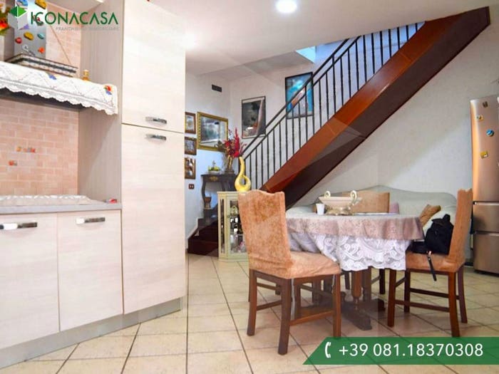Appartamento trilocale in vendita in Via Dante Alighieri, Arzano