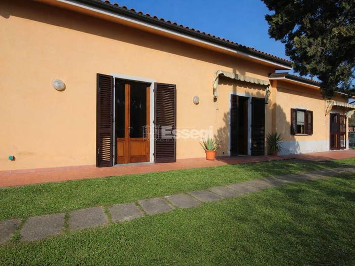 Casa con 6 locali in vendita in Via di Tiglio, Pieve di Compito Sant'Andrea di Compito, Capannori
