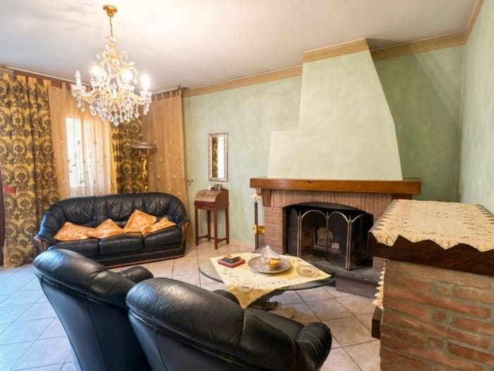 Casa con 6 locali in vendita in Villaggio Giardino, Modena
