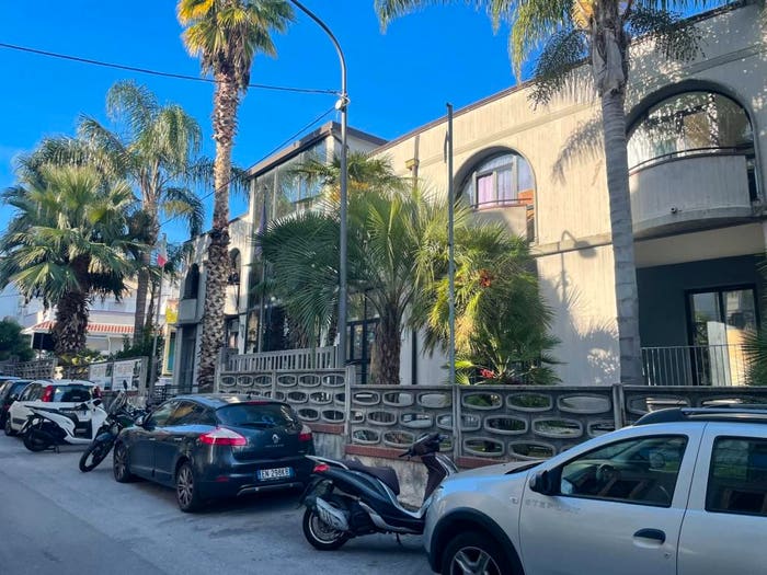 Casa con 6 locali in vendita in Viale John Fitzgerald Kennedy, Centro, Agropoli