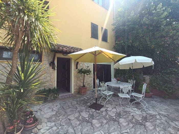 Casa con 6 locali in vendita in Viale Ludwig Van Beethoven, Centro, Isernia