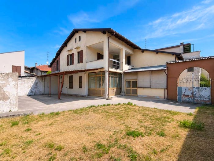 Casa con 6 locali in vendita in Vicolo Sottotenente Canziani, Gornate Olona, GornateOlona