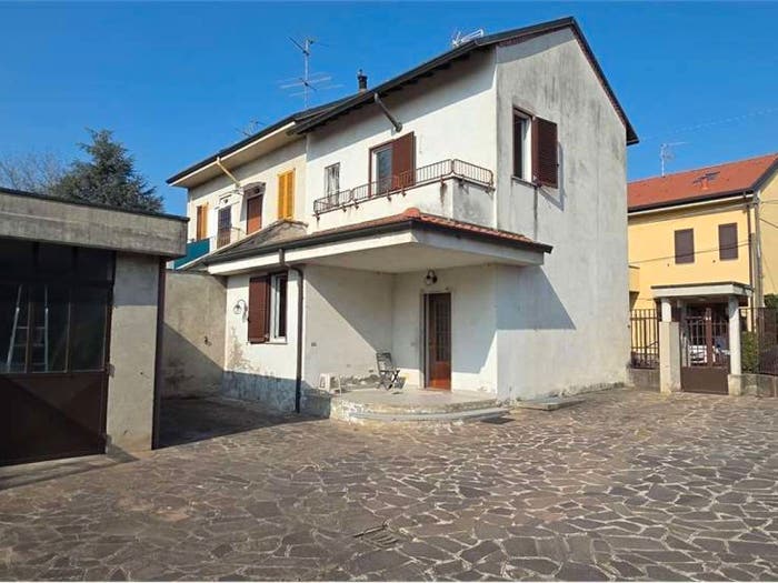 Casa trilocale in vendita in via Sardegna, Sant'Albino Cascine Bastoni, Monza