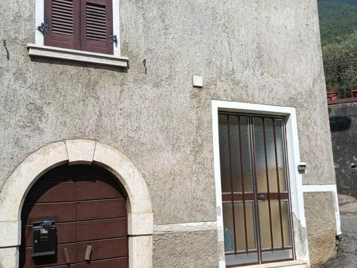 Casa trilocale in vendita in Località Quarena, Gavardo Sopraponte, Gavardo