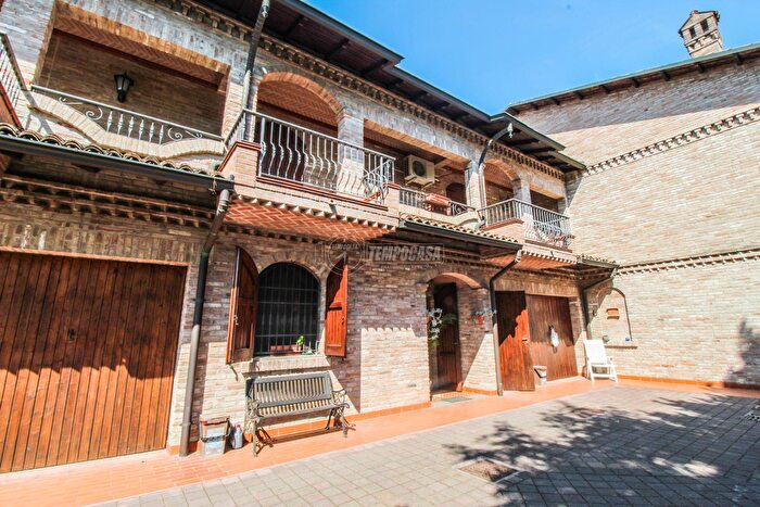 Appartamento quadrilocale in vendita in Via Chiesa Staggia, San Prospero