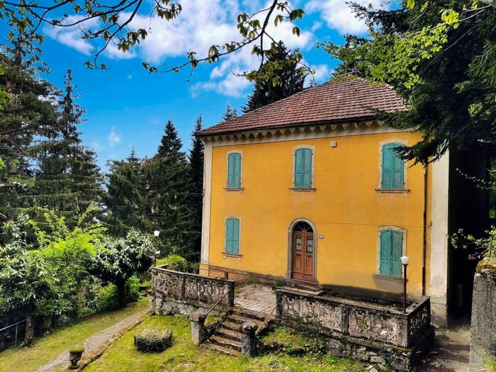 Casa con 6 locali in vendita in Via del Castagno, Centro, Sestola