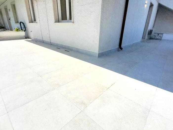 Appartamento trilocale in vendita in Viale Roma, Marina di Massa Centro, Massa