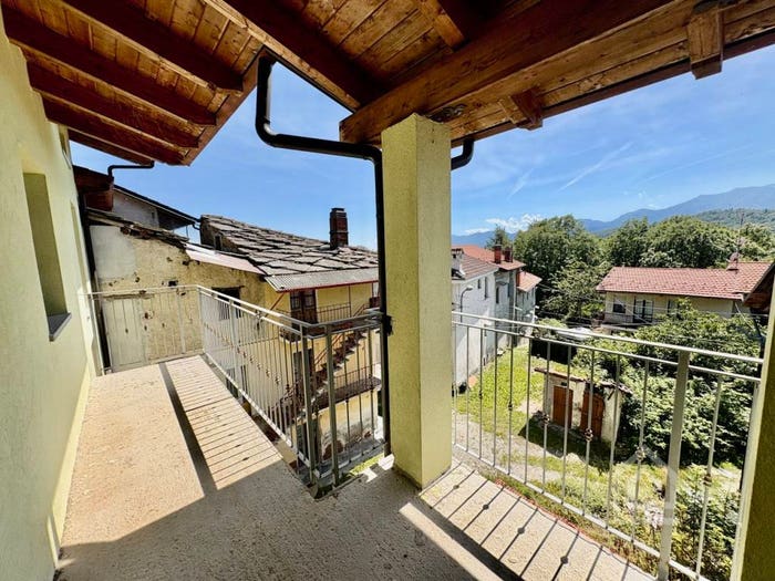 Appartamento trilocale in vendita in Borgata Modoprato, Centro, Valgioie