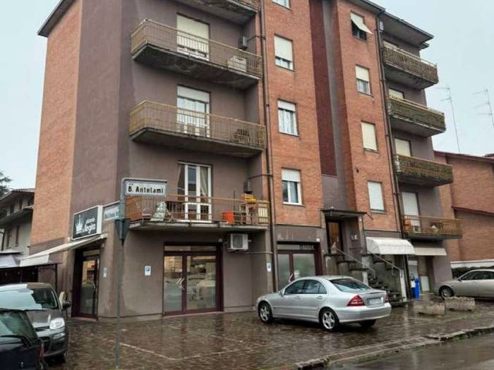 Appartamento con 6 locali in vendita in Via Benedetto Antelami, Stadio Acquedotto, Carpi
