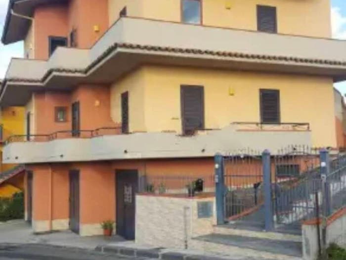 Appartamento con 5 locali in vendita in Via Enrico Berlinguer, Maletto