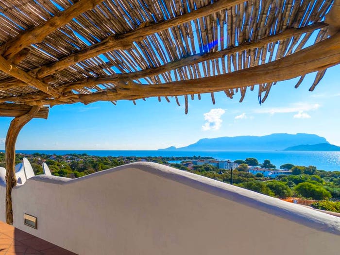 Casa con 5 locali in vendita in Via del Giglio, Pittulongu, Olbia