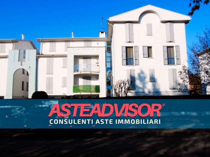 Appartamento con 5 locali in vendita in Via Amelia Sartoretti, Reggiolo