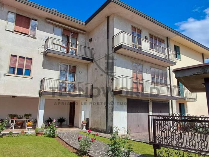 Appartamento quadrilocale in vendita in VIA BRAGLIO, Centro, Malo