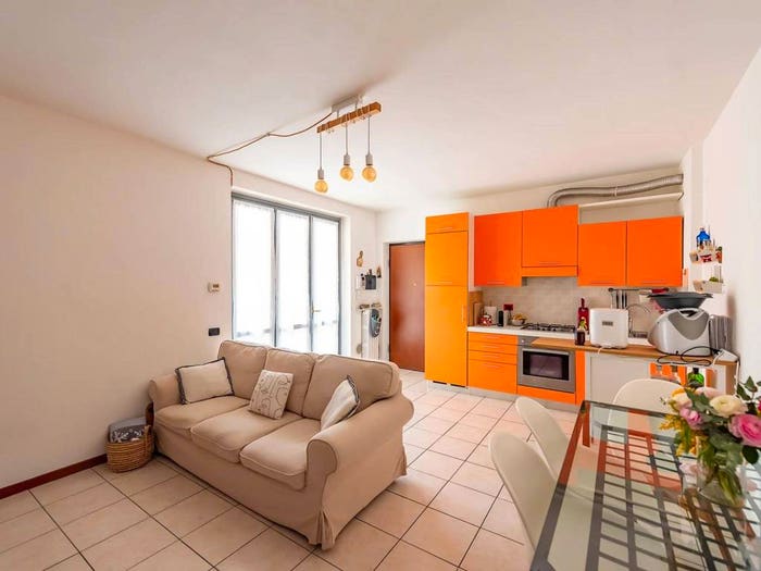 Appartamento bilocale in vendita in Via C Cantù, Centro, Lainate