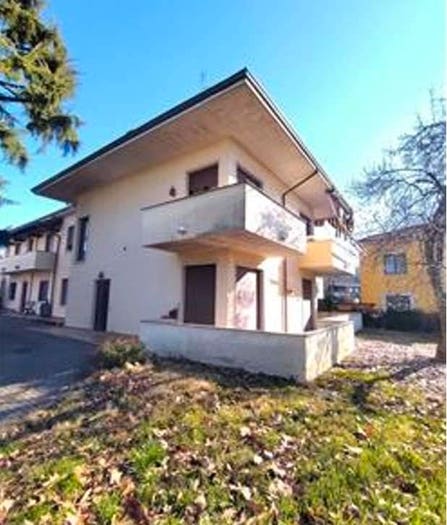 Appartamento trilocale in vendita in Via giacomo matteotti, Centro, Cavaria con Premezzo