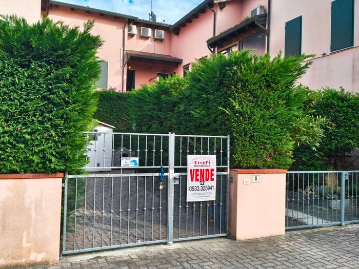 Casa trilocale in vendita in Viale del Bosco, Lido di Volano, Comacchio