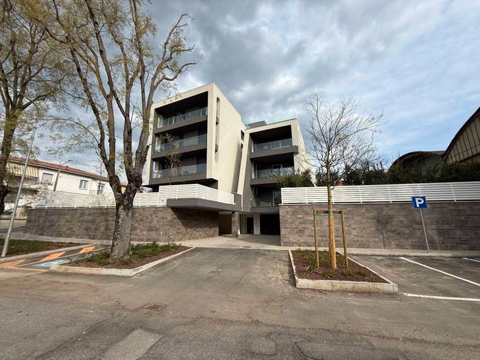Appartamento con 5 locali in vendita in Via Vandelli, Montale Rangone, Castelnuovo Rangone