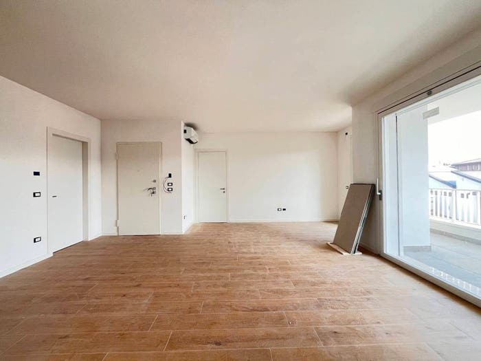 Appartamento quadrilocale in vendita in Vicolo Vittorio Bachelet, Centro, Limena