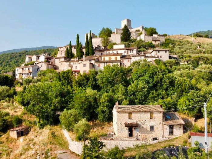 Casa con 5 locali in vendita in Strada Provinciale di Mezzanelli, Massa Martana