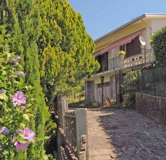 Casa con 6 locali in vendita in Frazione Codiponte, Codiponte, Casola in Lunigiana