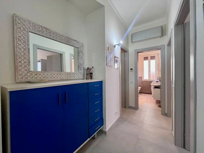 Appartamento trilocale in vendita in Via Genova, Laigueglia