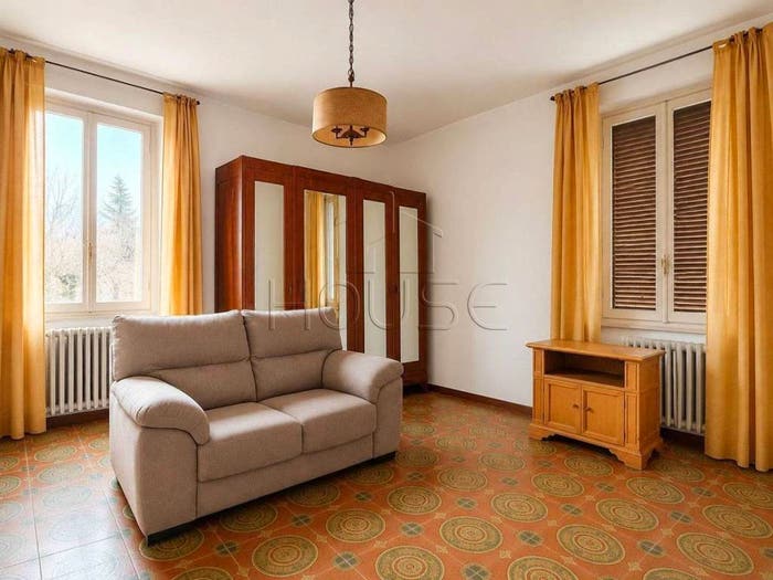 Appartamento con 5 locali in vendita in Viale Vittorio Veneto Città di Castello Perugia Umbria Italia, Centro, Città di Castello