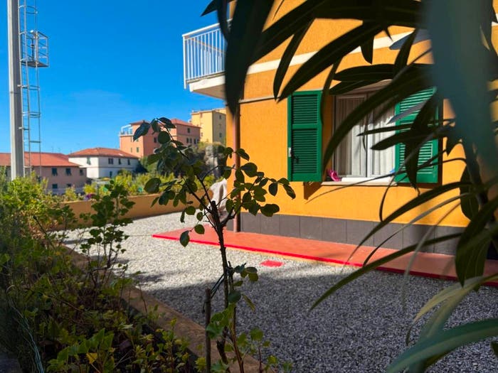 Appartamento bilocale in vendita in Via Ronco, Cogoleto