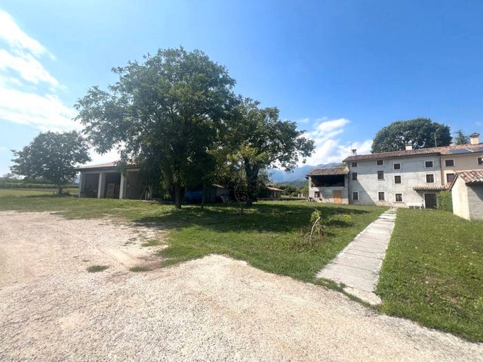 Casa quadrilocale in vendita in Via San Martino di Pagnano, Vial, Asolo
