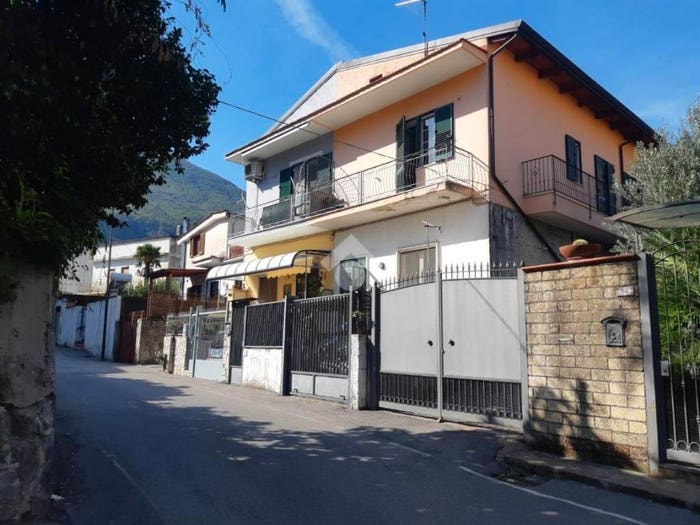Appartamento trilocale in vendita in Via Apostolico Montalbino, Nocera Inferiore