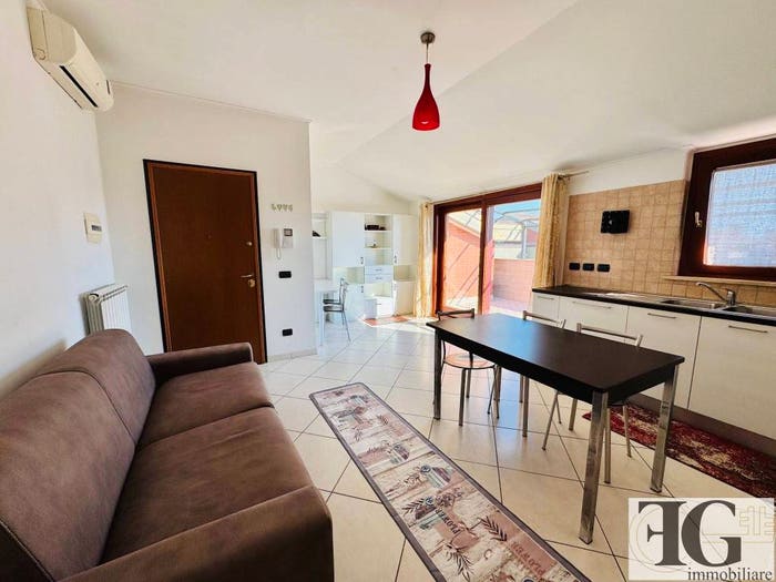 Appartamento monolocale in vendita in Via Brindisi, Semicentro, Aprilia