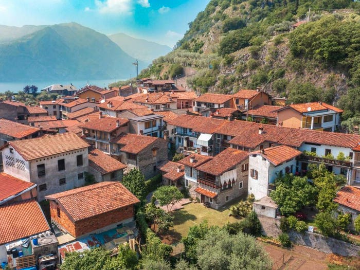 Casa quadrilocale in vendita in Centro, Marone
