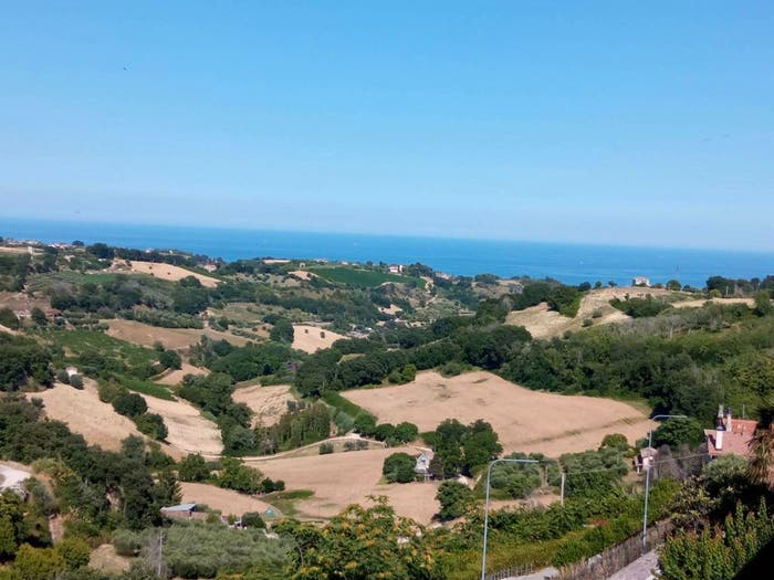Appartamento con 5 locali in vendita in Via Montebello, Centro, Massignano