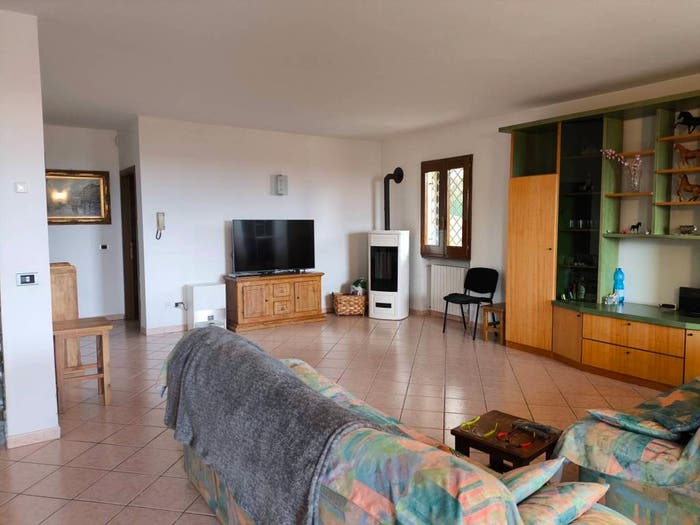 Casa con 5 locali in vendita in Piazza Giuseppe Giusti, Centro, Monsummano Terme
