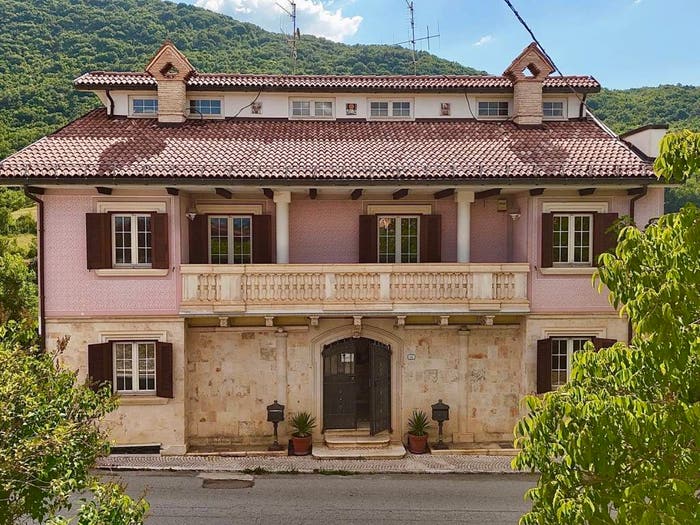 Casa con 6 locali in vendita in Via Testrina, Tornimparte