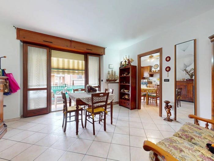 Appartamento quadrilocale in vendita in Via Fratelli Villani, Regina Margherita, Collegno
