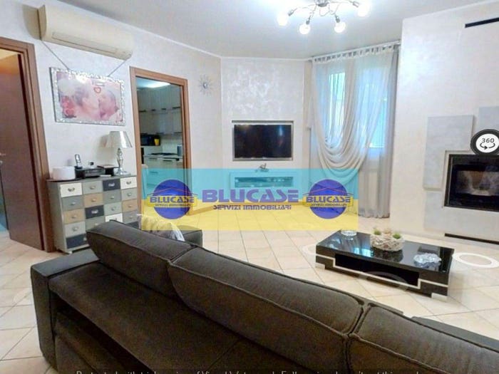 Casa con 5 locali in vendita in Via Don Giulio Carminati, Boltiere
