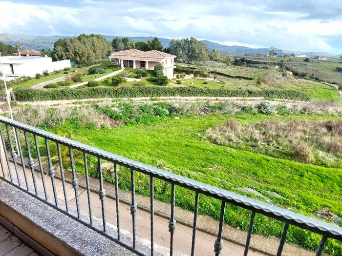 Casa con 5 locali in vendita in Via Giovanni Maria Angioj, Codrongianos