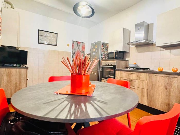 Casa con 6 locali in vendita in Via Umberto I, Centro, Castello di Annone