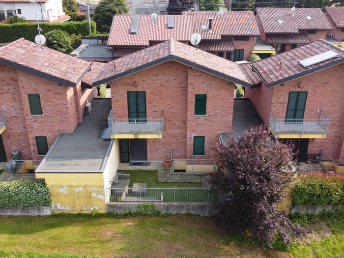 Casa con 5 locali in vendita in Via Rovello, Gerenzano