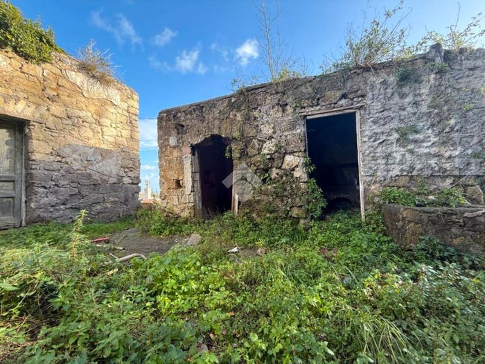 Casa bilocale in vendita in Via Chiummano, Barano d'Ischia