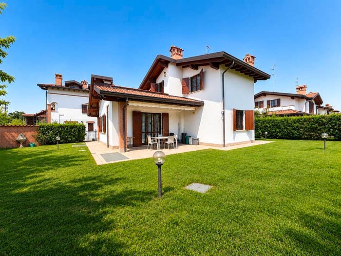 Casa con 5 locali in vendita in Ciserano