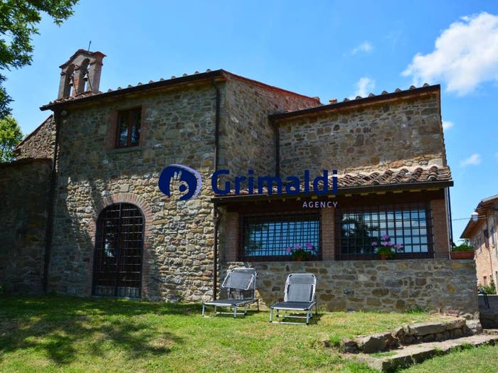 Casa con 6 locali in vendita in Via Martiri di Civitella, Centro, Civitella in Val di Chiana