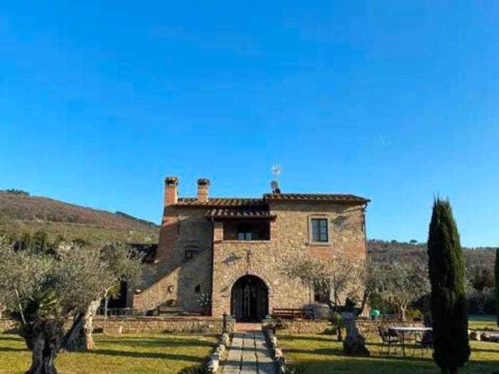 Casa con 6 locali in vendita in Località Ossaia No Number, Cortona