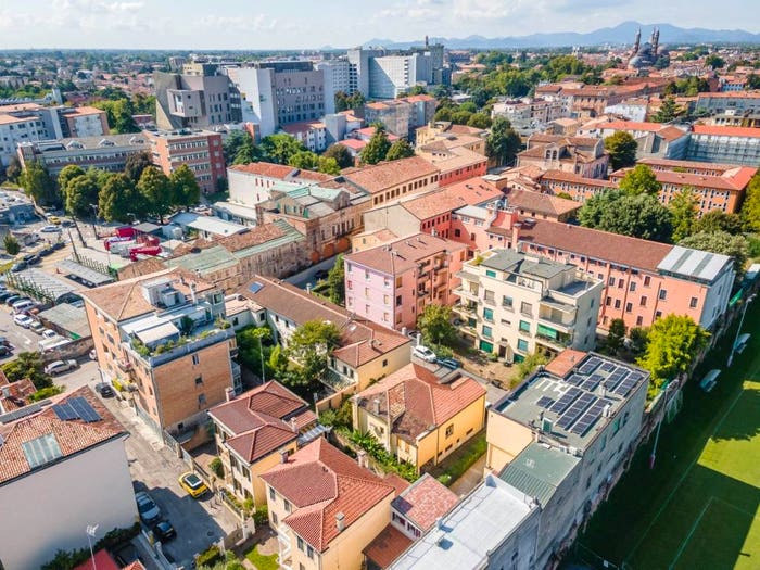 Casa con 5 locali in vendita in Via San Massimo, Portello Ospedali, Padova