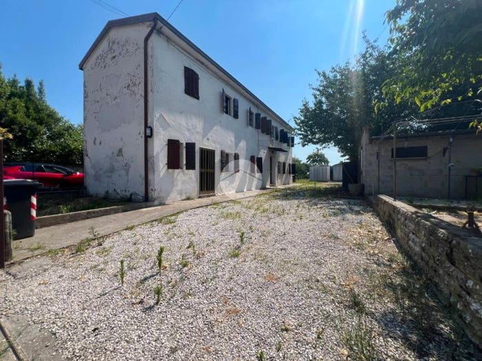 Casa con 6 locali in vendita in Via Boschetto, Centro, Fossò