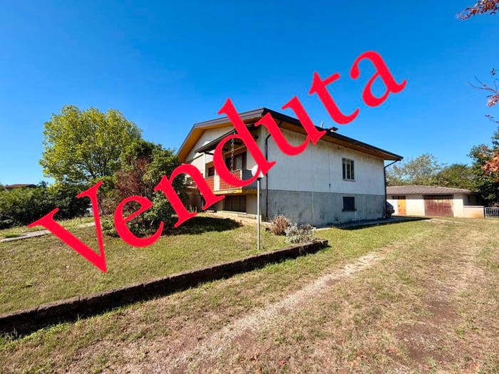 Casa con 5 locali in vendita in Via Farie, Centro, Castions di Strada